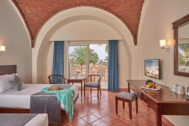 Three Corners Sea Beach Resort - Wohnbeispiel Doppelzimmer Komfort Gartenblick (Zimmercodierungen DFG & DCG)