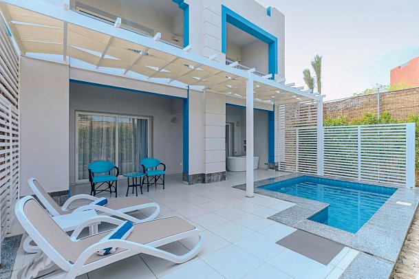 Casa Blue Resort - Beispiel Terrasse Infinity Suite (Zimmercodierung WMR)