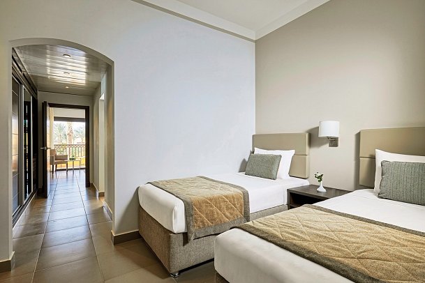 JAZ Solaya - Wohnbeispiel Familienzimmer Deluxe Gartenblick (Zimmercodierung FDG)