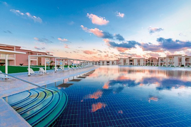 Pickalbatros Sea World Resort
