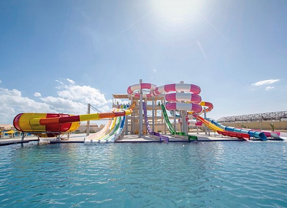 Pickalbatros Sea World Resort