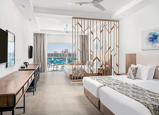 Pickalbatros Sea World Resort - Wohnbeispiel Suite Deluxe Poolblick (Zimmercodierung WDP)