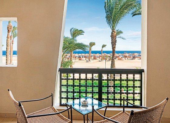 Pickalbatros Sands Port Ghalib - Beispiel Balkon Meerblick-Zimmer (Zimmercodierungen DGM, DCM & F2M)