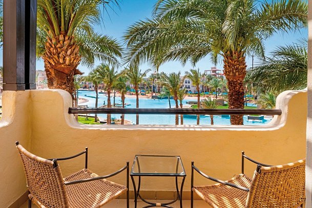 Pickalbatros Sands Port Ghalib - Beispiel Balkon Zimmer Lagunenblick (Zimmercodierungen DG1, DC1 & FG1)