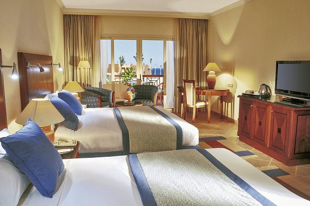 Jaz Grand Marsa - Wohnbeispiel Familienzimmer Poolblick (Zimmercodierung F1P)