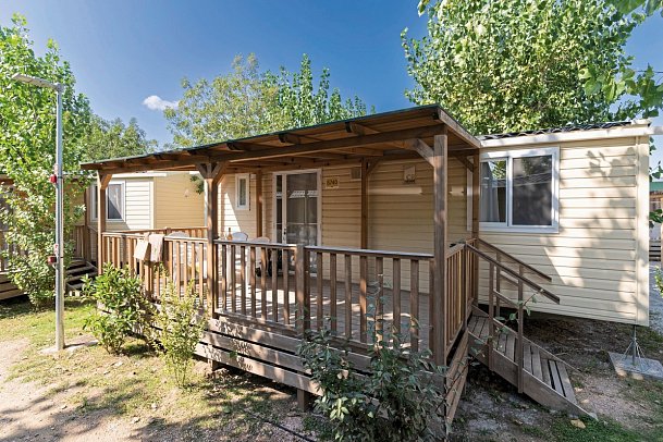 Rimini Family Resort - Wohnbeispiel MH Lodge Hunde (auf Anfrage) (Zimmercodierung CB6)