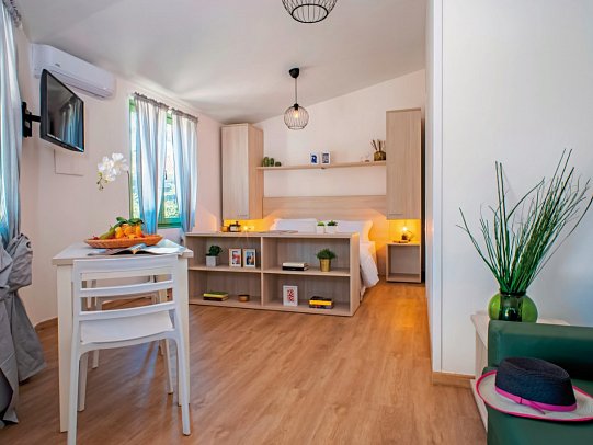 Milano Marittima Boutique Resort - Wohnbeispiel Chalet Comfort Duo (Zimmercodierung CB2)