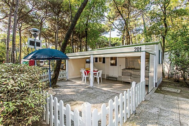 Marina Romea Easy Camping Village - Wohnbeispiel Lodge Superior (Hunde erlaubt) (Zimmercodierung CB2)