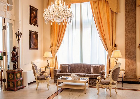 Grand Hotel Rimini & Residenza Parco Fellini