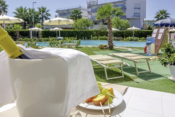 SeaPark Resort & Spa