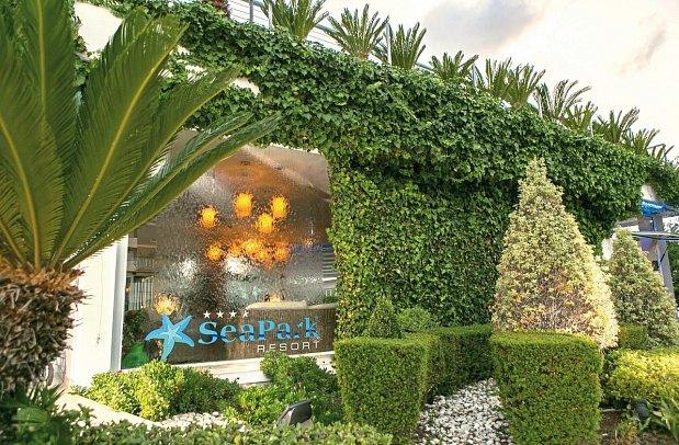 SeaPark Resort & Spa
