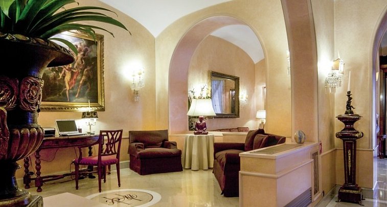 The Marcella Royal Hotel - Rooftop Garden