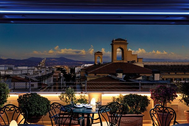 The Marcella Royal Hotel - Rooftop Garden