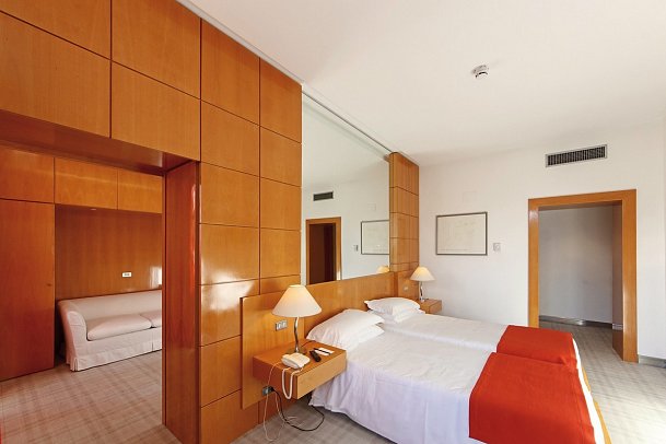 Hotel Albani Roma - Wohnbeispiel Dreibettzimmer (Zimmercodierung TB1)