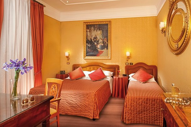 Morgana Hotel - Wohnbeispiel Dreibettzimmer Deluxe (Zimmercodierung TD1)