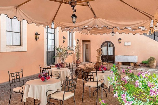 Donna Camilla Savelli