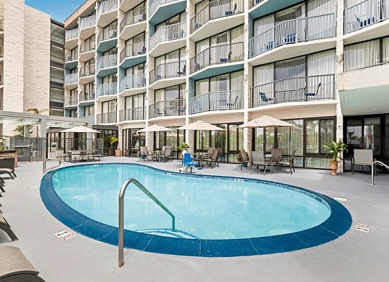 Best Western Yacht Harbor Hotel