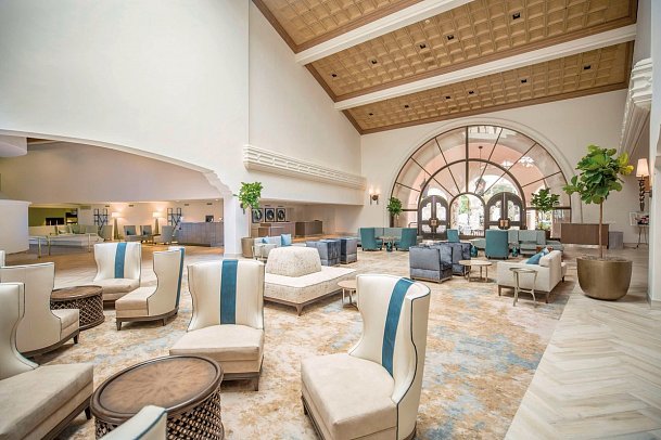 Hilton Santa Barbara Beachfront Resort
