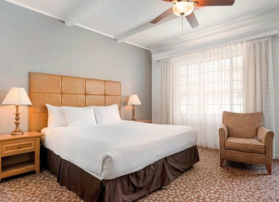 Best Western Plus Santa Barbara - Wohnbeispiel Standard 1 Bed (Zimmercodierung UG2)