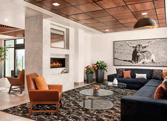 La Quinta Inn & Suites by Wyndham San Luis Obispo Downtown