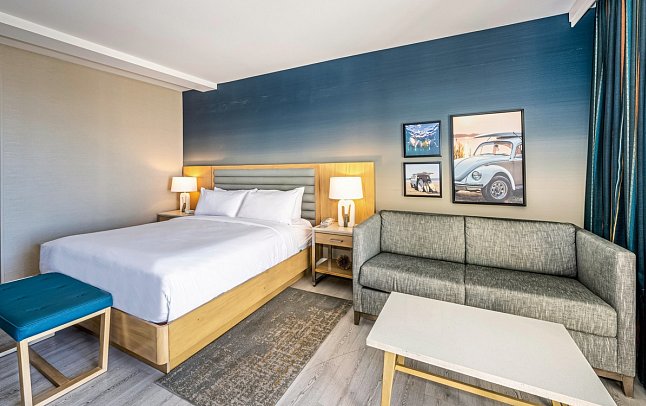 Inn at the Pier Pismo Beach, Curio Collection by Hilton - Wohnbeispiel
