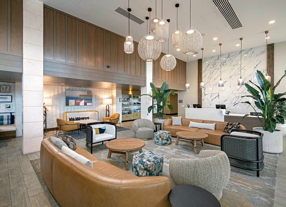 Inn at the Pier Pismo Beach, Curio Collection by Hilton