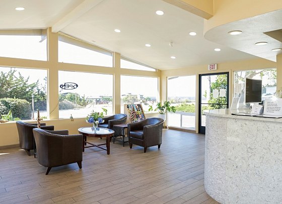 Silver Surf Motel