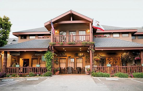 Cambria Pines Lodge