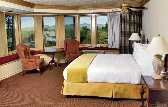 Historic Santa Maria Inn