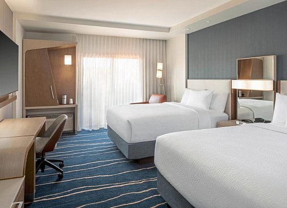 Courtyard by Marriott Sedona - Wohnbeispiel 2 Queen Room (Zimmercodierung UG2)