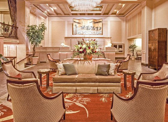 Mayflower Park Hotel