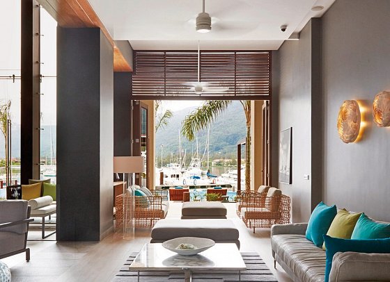 Eden Bleu Hotel