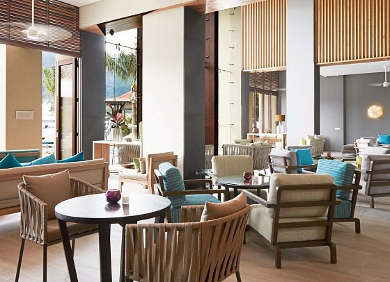 Eden Bleu Hotel