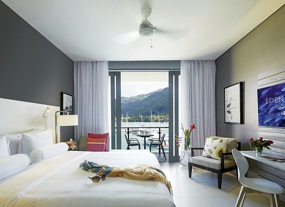 Eden Bleu Hotel - Wohnbeispiel Deluxe Marina View (Zimmercodierung UDH)