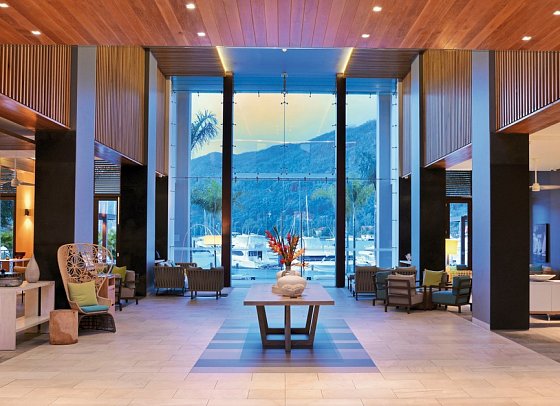 Eden Bleu Hotel
