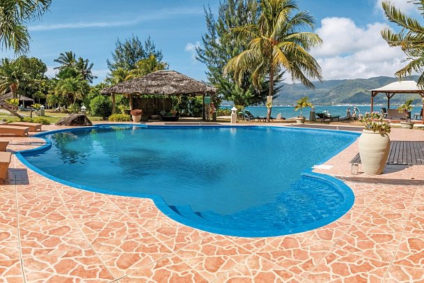 L'Habitation Cerf Island