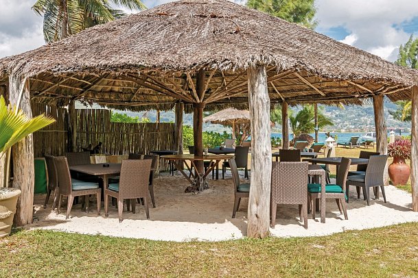 L'Habitation Cerf Island