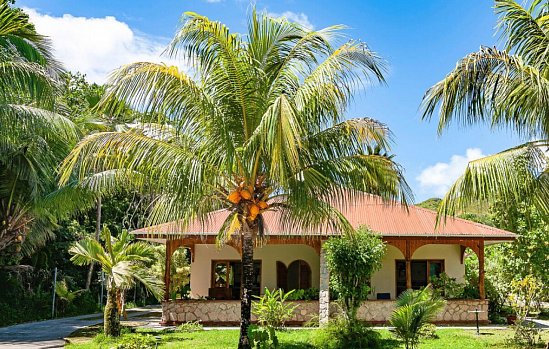 The Islander Hotel