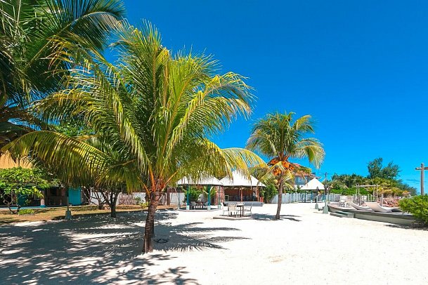 The Islander Hotel
