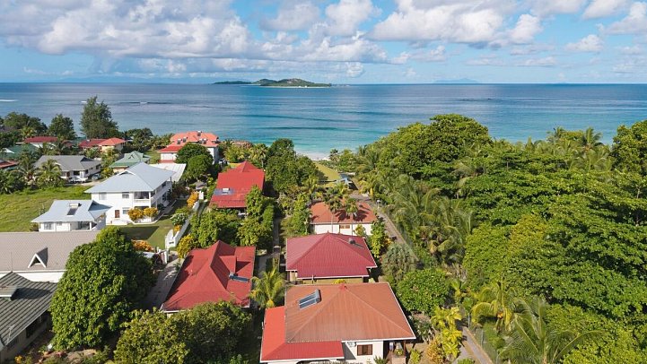 The Islander Hotel