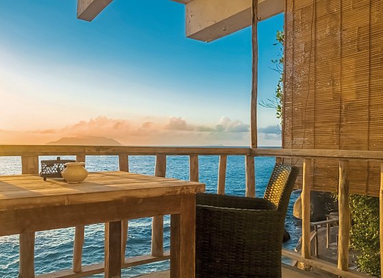 Bliss Hotel Seychelles - Wohnbeispiel Seaside Sea View Suite (Zimmercodierung WBC)