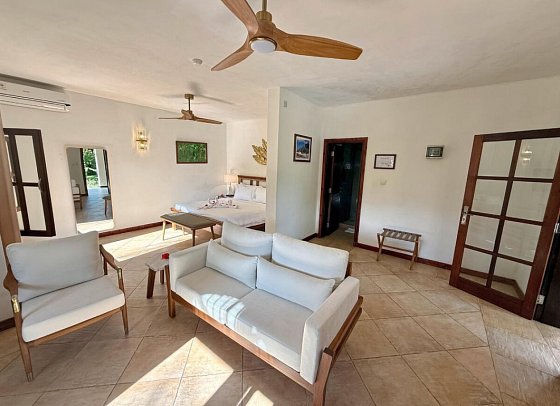 Castello Beach Hotel - Wohnbeispiel Junior Suite (Zimmercodierungen JB1 & JH1)