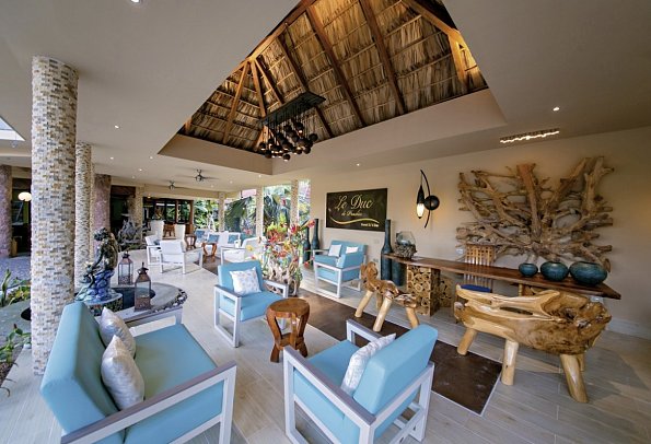 Le Duc de Praslin Hotel & Villas - Reception Lounge