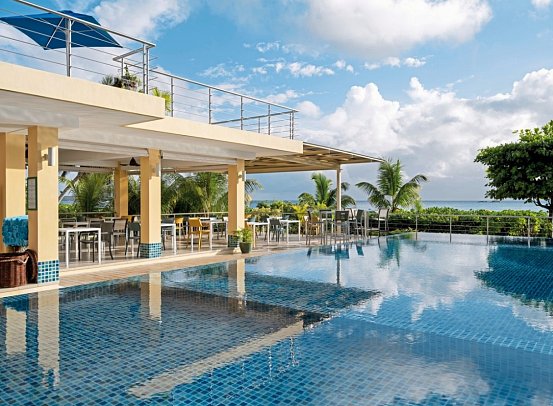 Acajou Beach Resort