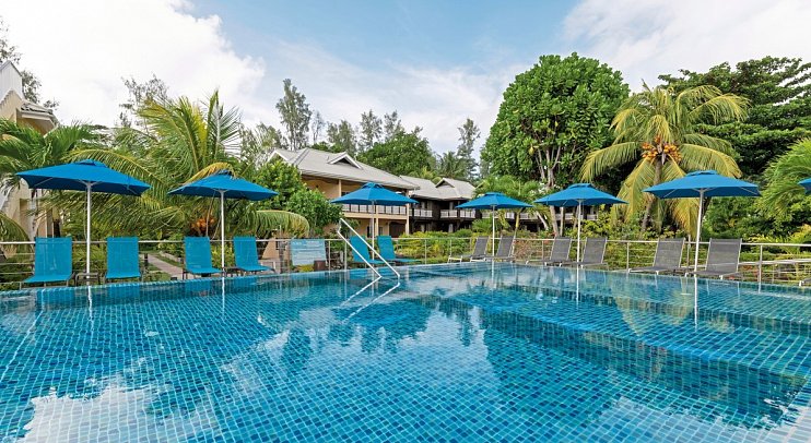 Acajou Beach Resort