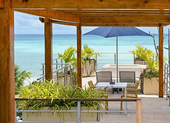 Acajou Beach Resort - Wohnbeispiel Sky Deluxe (Zimmercodierung UD2)