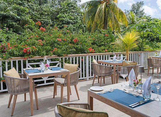Acajou Beach Resort