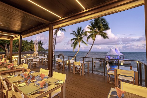 Coco de Mer & Black Parrot Suites