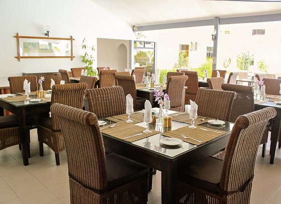 Sun Properties & Resort - Restaurant