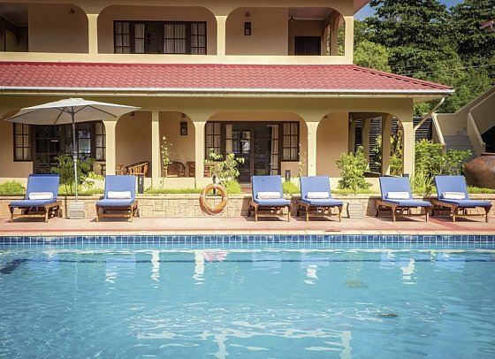 The Oasis Hotel Restaurant & Spa